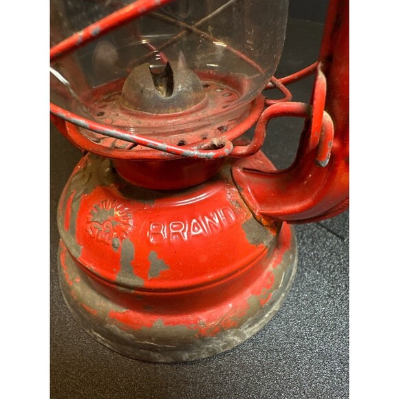 Vintage Red Sun Brand Kerosene Lantern 7.5" Japan Barn Camping Oil Lamp - Picture 6 of 10